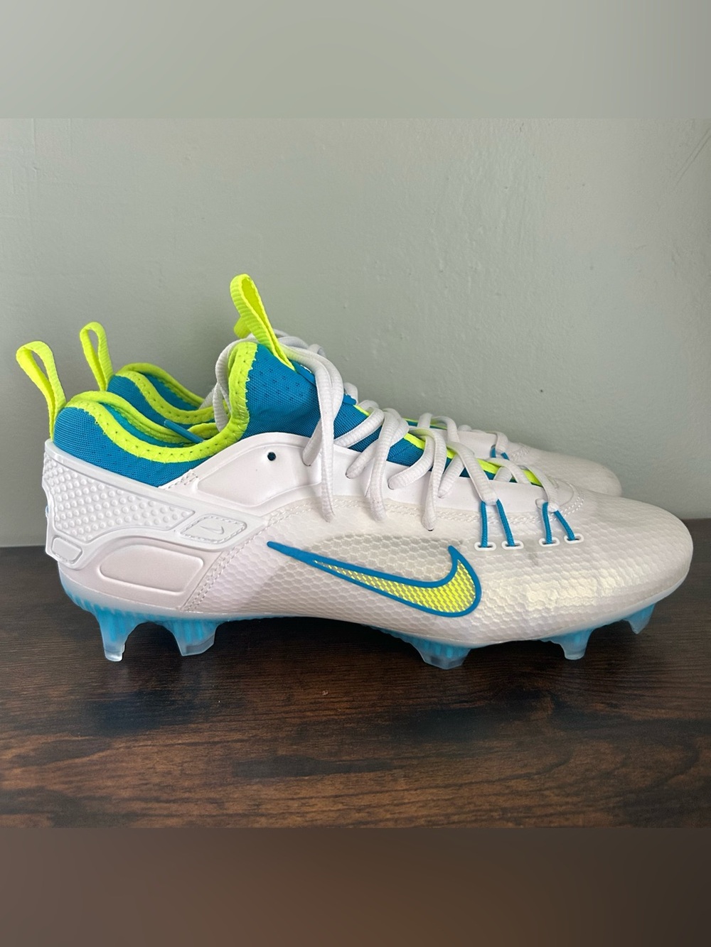 Nike Huarache 9 Elite Low Lax SE Lacrosse Cleats White Mens Size 8 FV6147-100